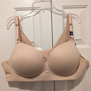 Torrid, Wire-Free Push-Up Plunge bra,  size 42B in Rose Dust